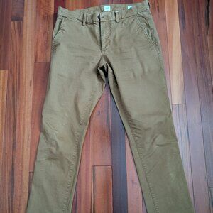 Gap Chestnut Brown Khaki's